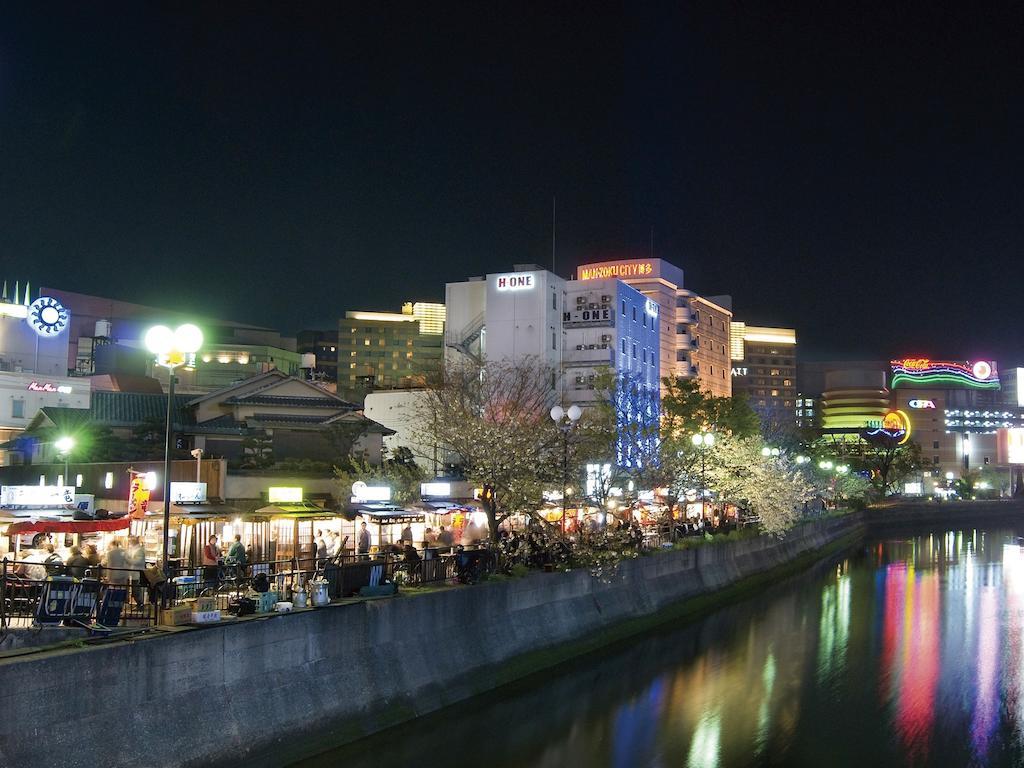 Hotel Tenjin Place Fukuoka  Exterior foto